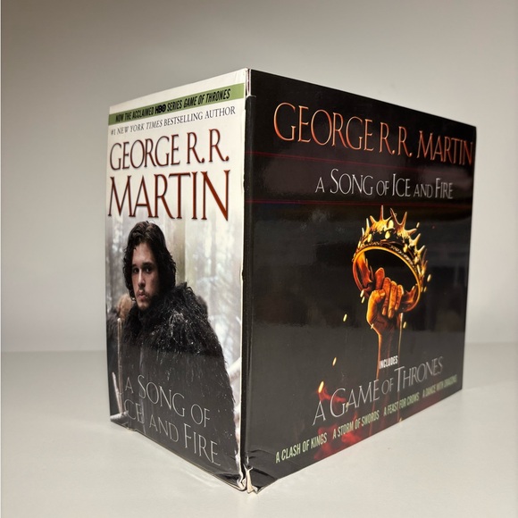 George R.R. Martin Boxed Set - Picture 4 of 7